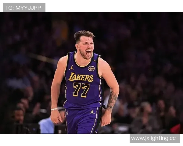 又是东契奇mvp无望的赛季，天崩开局啊，湖人1.95亿的阵容缺席1.15亿